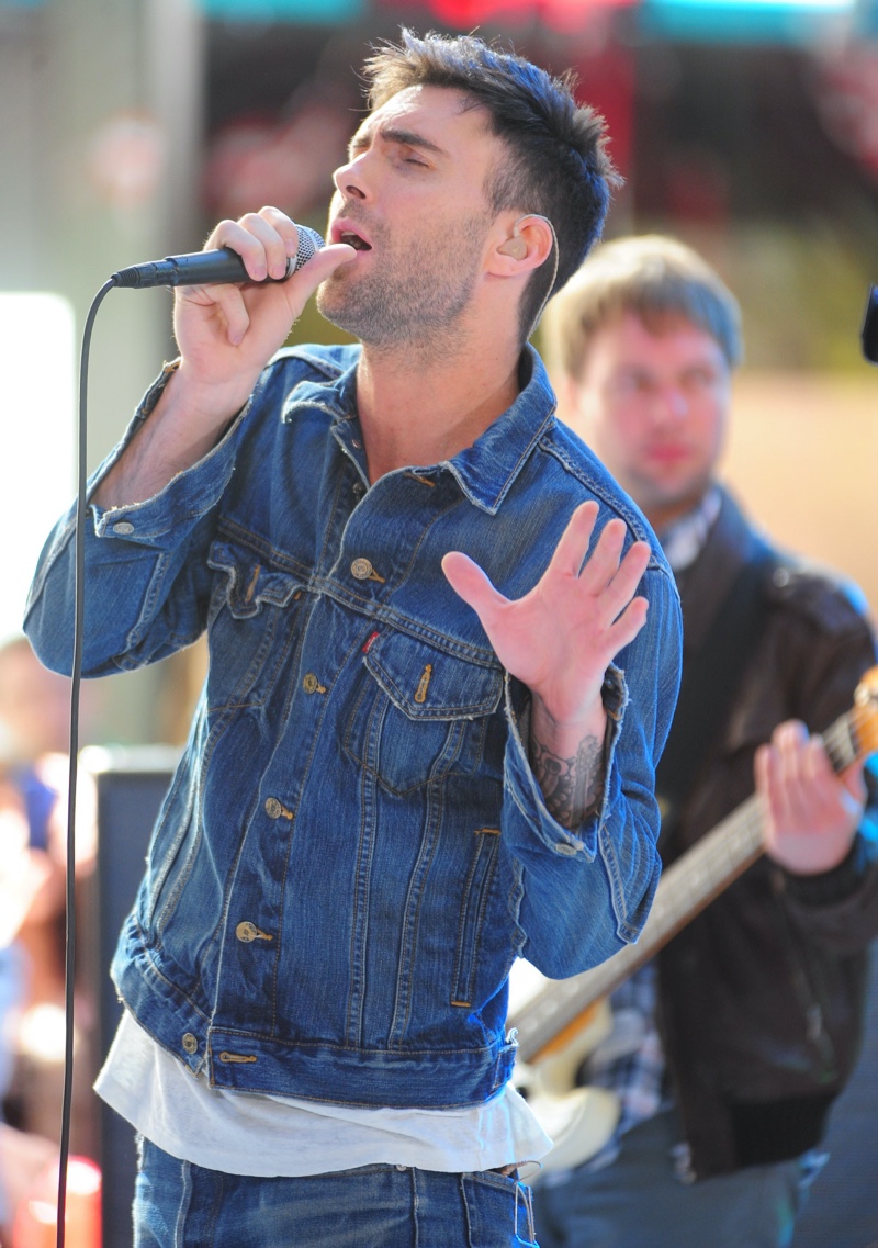 Adam Levine Levi's Denim Trucker Jacket Style