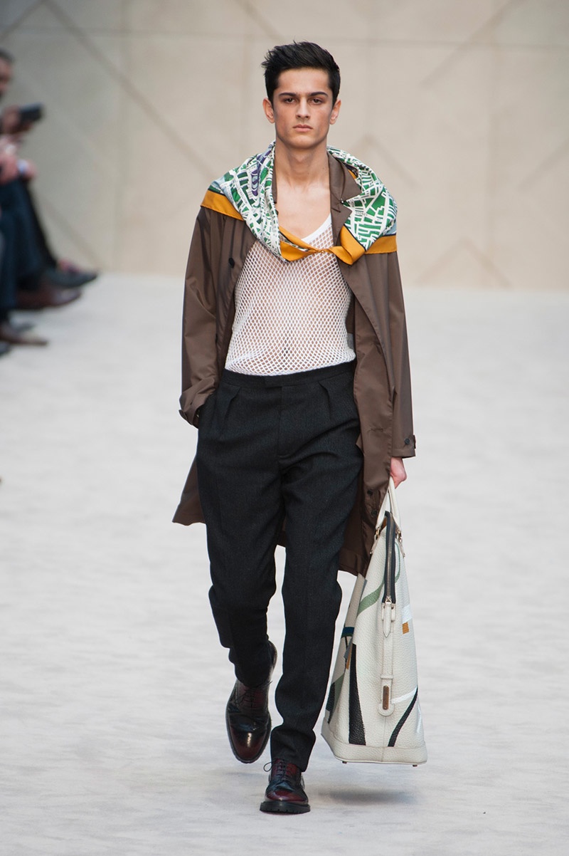 burberry prorsum fall winter 2014 show 0001